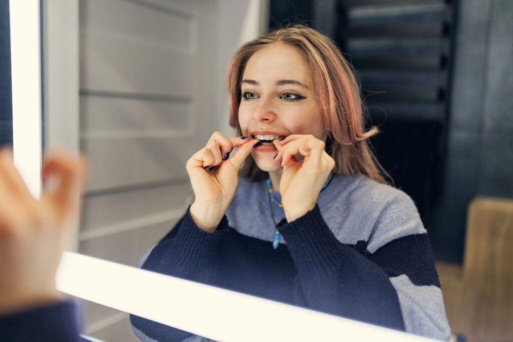 Invisalign Travel Tips: How to Stick to Your Schedule Anywhere